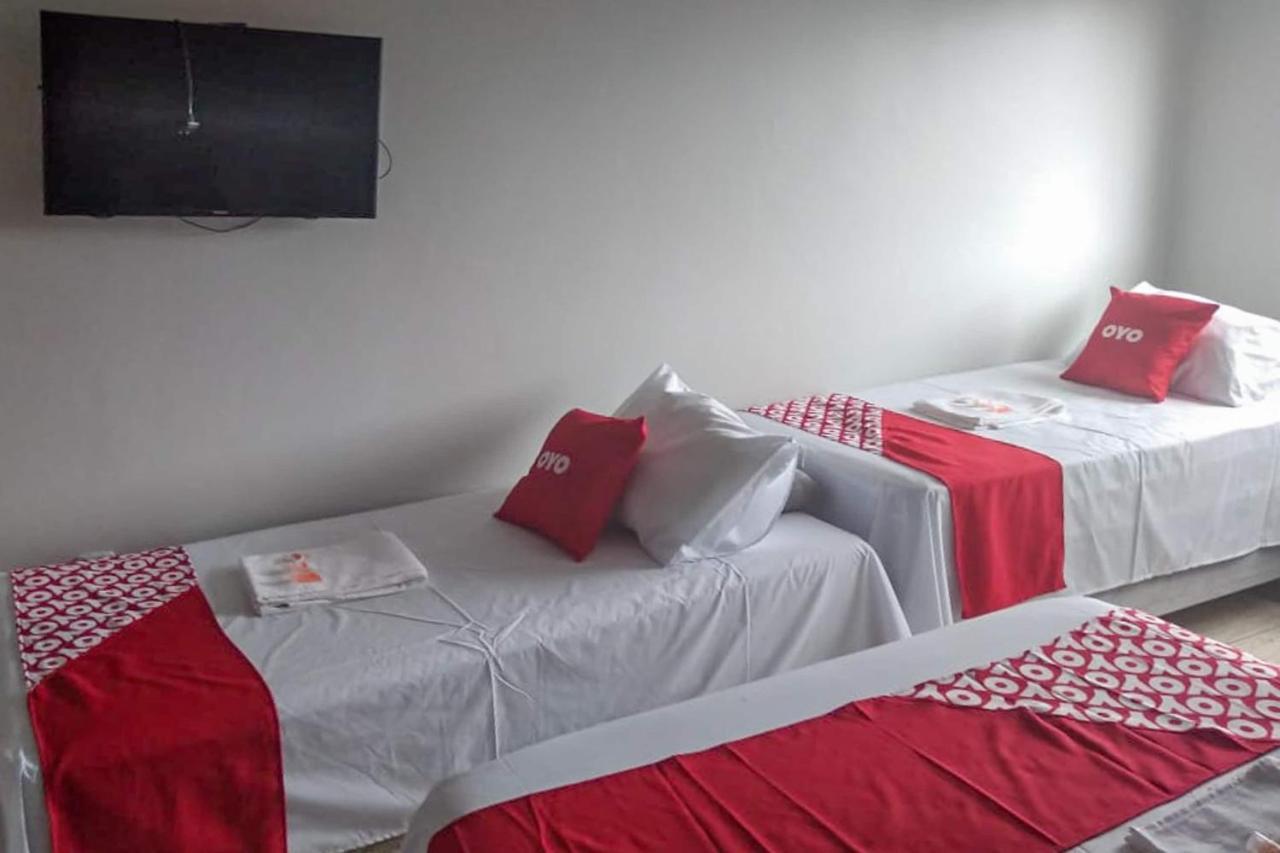 Oyo Hotel Esplanada, Бразилиа Экстерьер фото