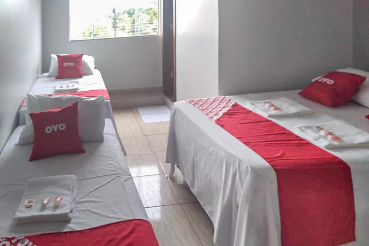 Oyo Hotel Esplanada, Бразилиа Экстерьер фото