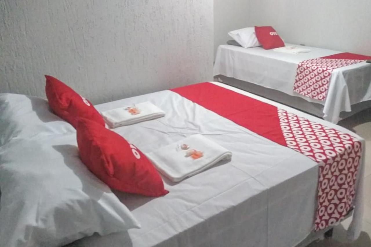 Oyo Hotel Esplanada, Бразилиа Экстерьер фото